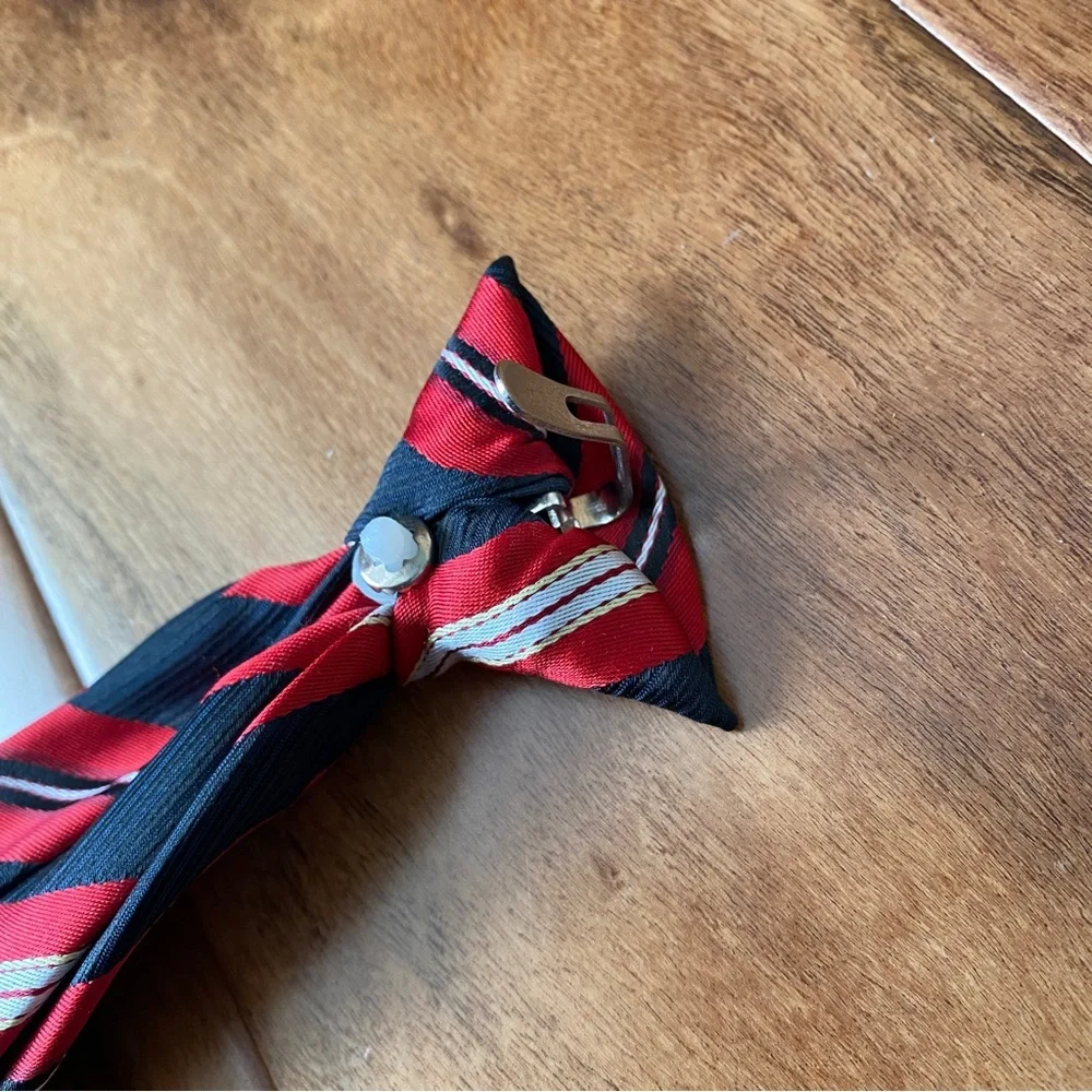 Boys comfortable clip on tie